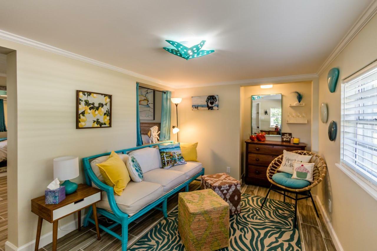 Island View Cottages Sebastian Extérieur photo