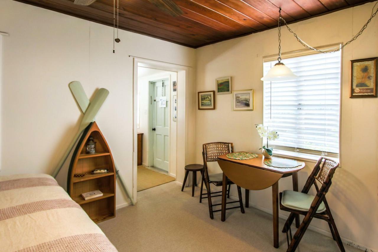 Island View Cottages Sebastian Extérieur photo