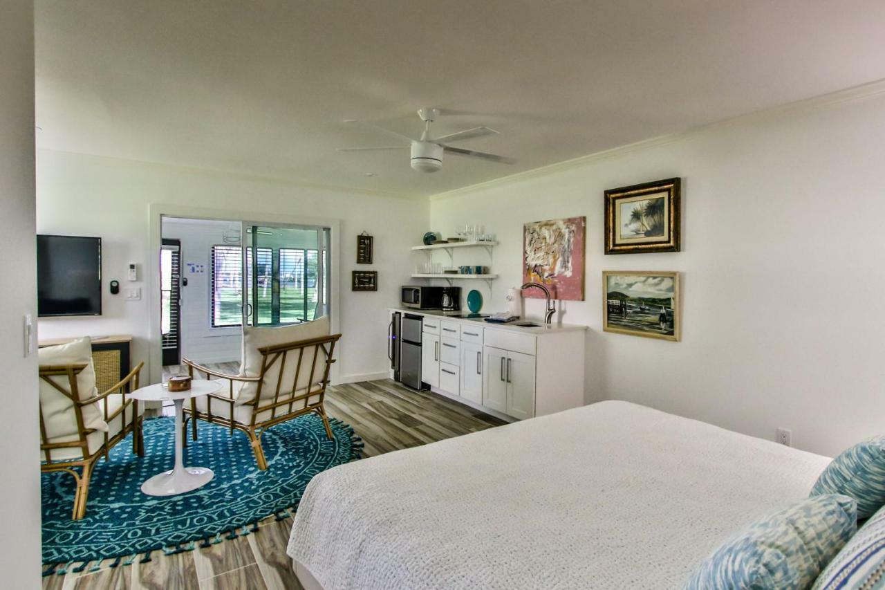 Island View Cottages Sebastian Extérieur photo