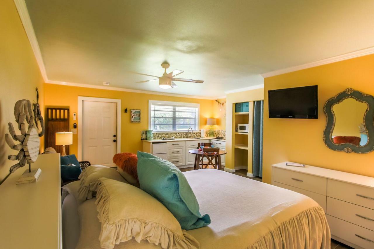 Island View Cottages Sebastian Extérieur photo