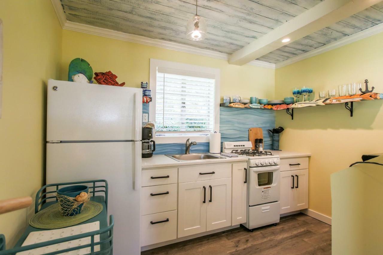 Island View Cottages Sebastian Extérieur photo