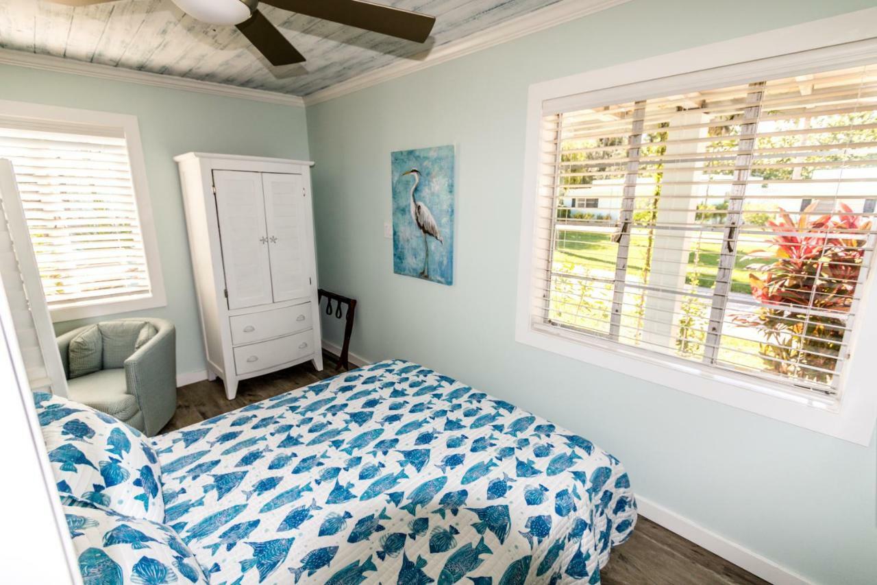 Island View Cottages Sebastian Extérieur photo